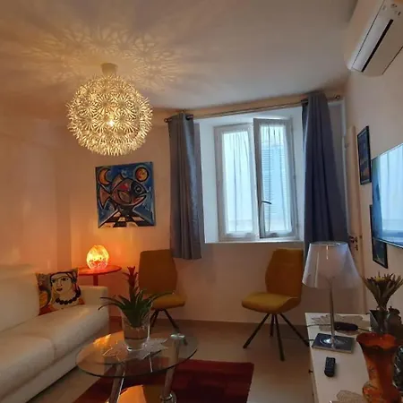아파트 Perle Rare Elegant Vieil
